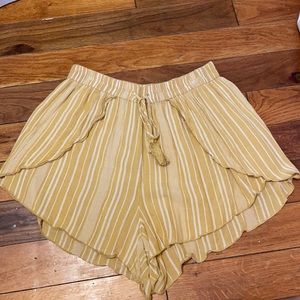 Flowy shorts